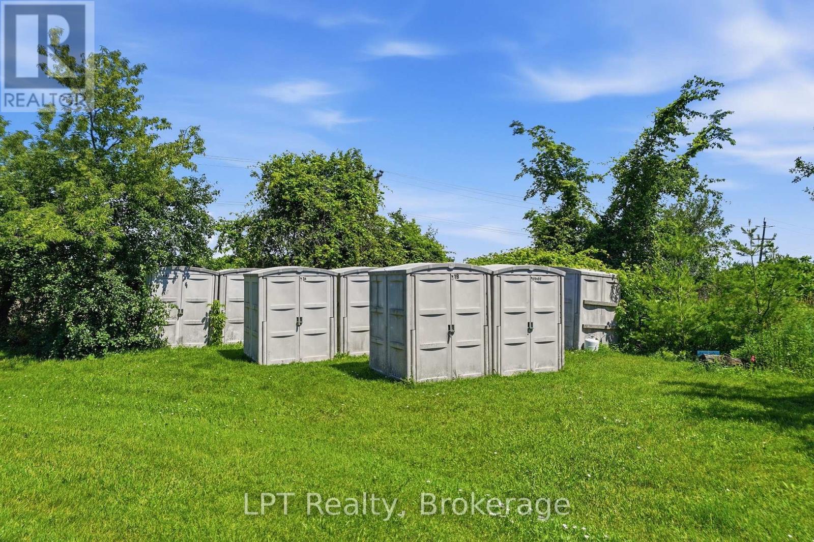 #5A 37 LAKE BREEZE COURT - 26