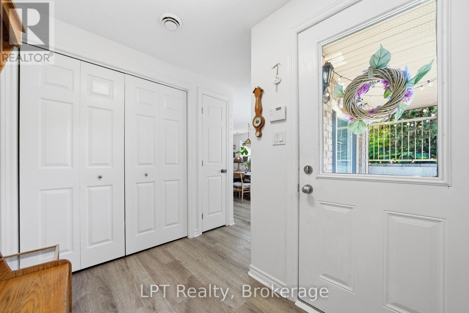 #5A 37 LAKE BREEZE COURT - 8