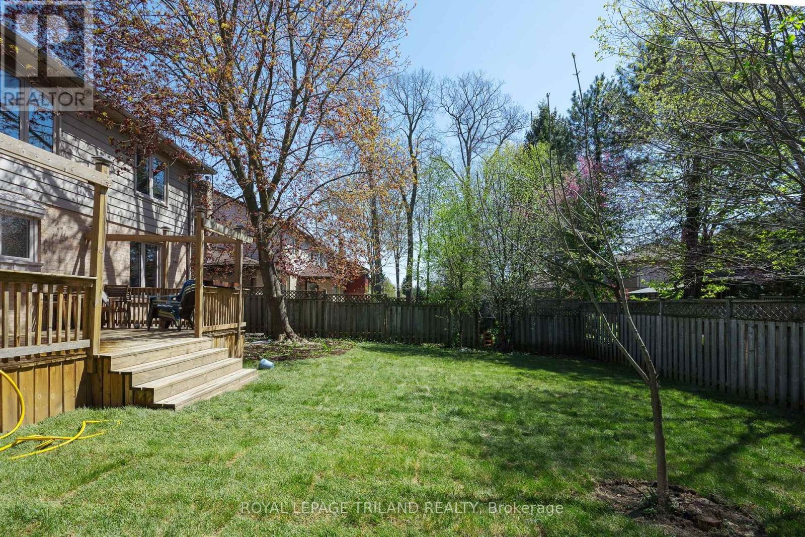 118 DEER VALLEY CRESCENT - 38