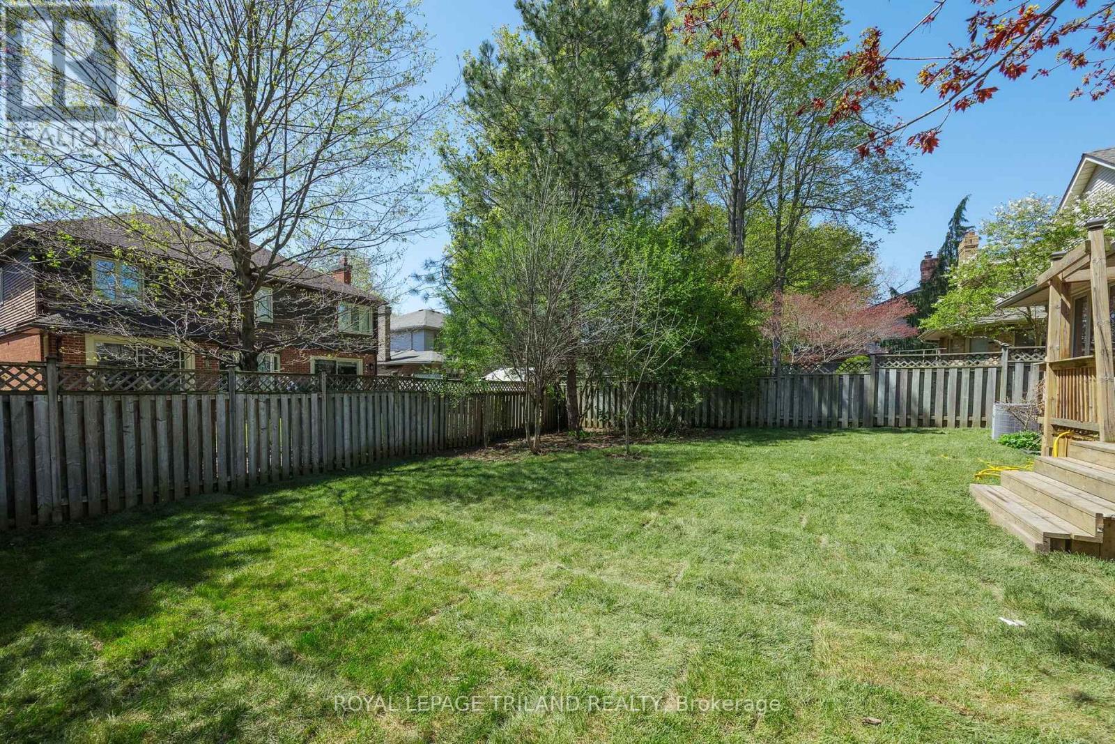 118 DEER VALLEY CRESCENT - 39