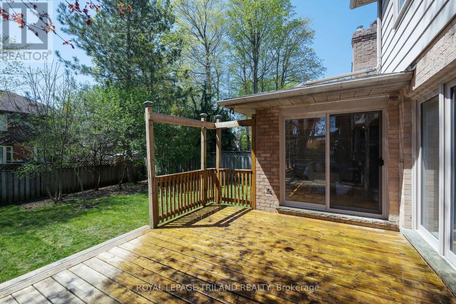 118 DEER VALLEY CRESCENT - 43