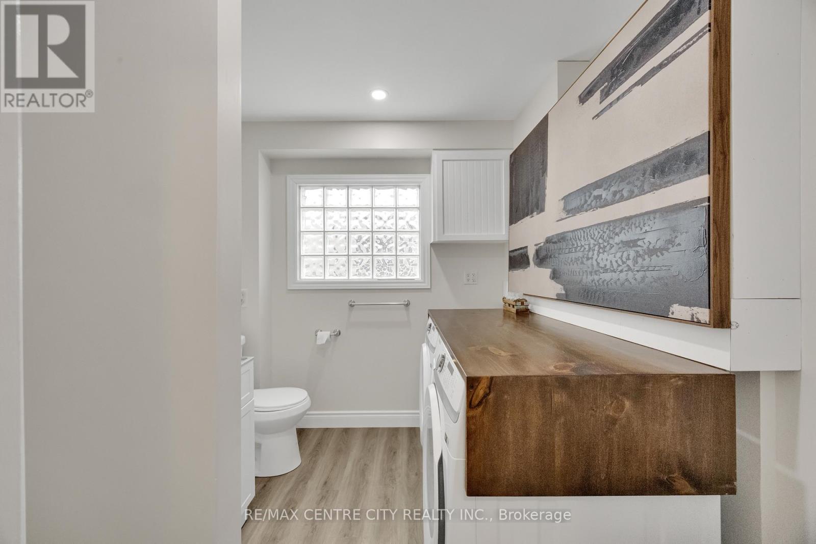 174 RIDGE STREET - 34