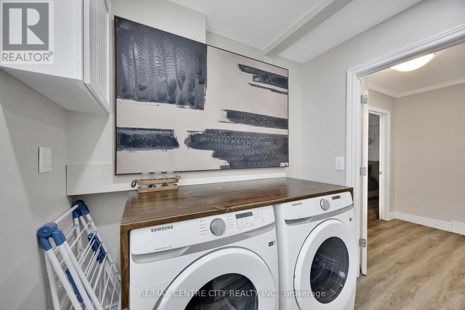 174 RIDGE STREET - 36