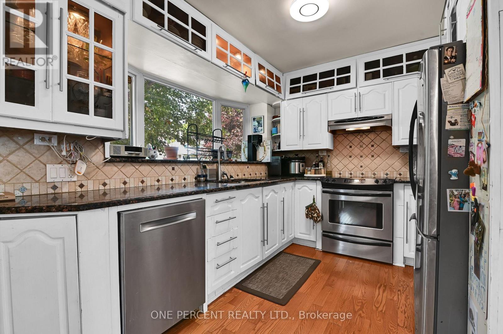 484 MUTUAL STREET, Ottawa. Luxury613. By Peter Sagos - Image 9