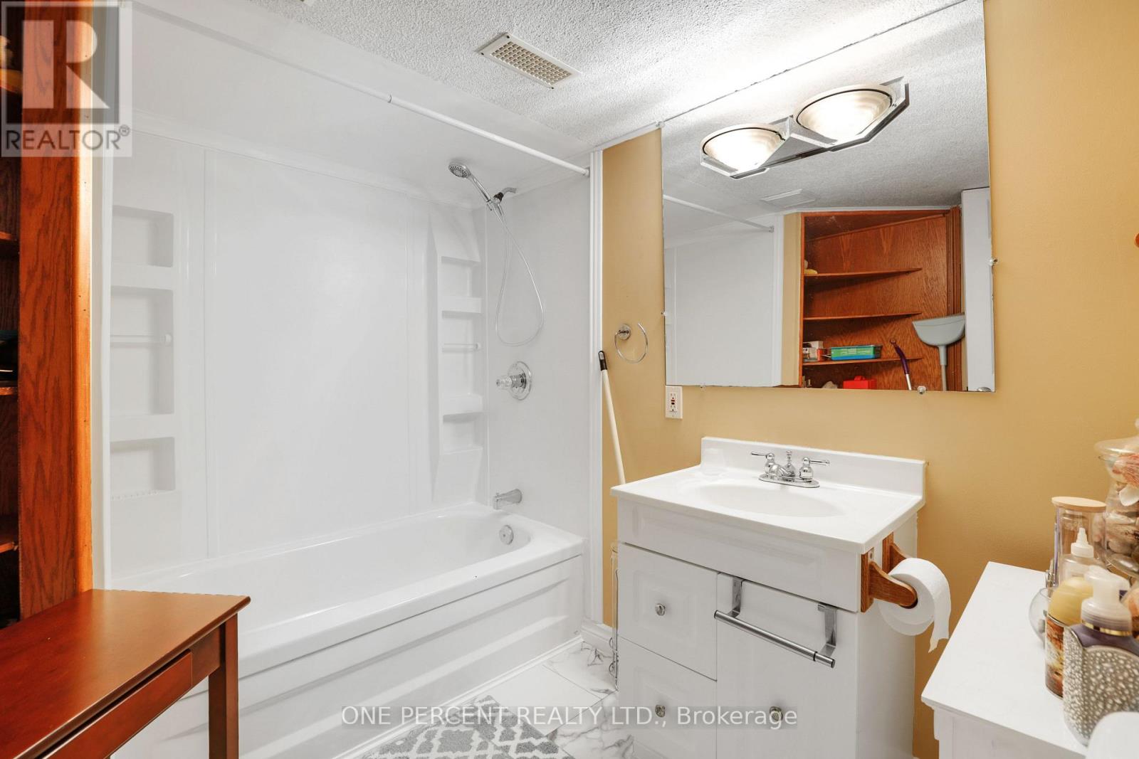 59 WOODFORD WAY, Ottawa. Luxury613. By Peter Sagos - Image 31