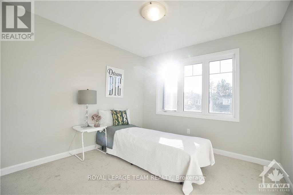 3 Bed, 3 Bath House for Rent in Ottawa – 217 GEYSER PLACE, Ottawa – MLS# X13547446 - Image 20