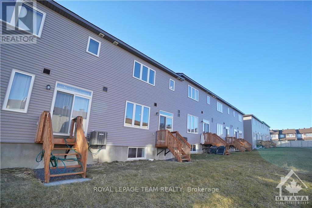 3 Bed, 3 Bath House for Rent in Ottawa – 217 GEYSER PLACE, Ottawa – MLS# X13547446 - Image 26