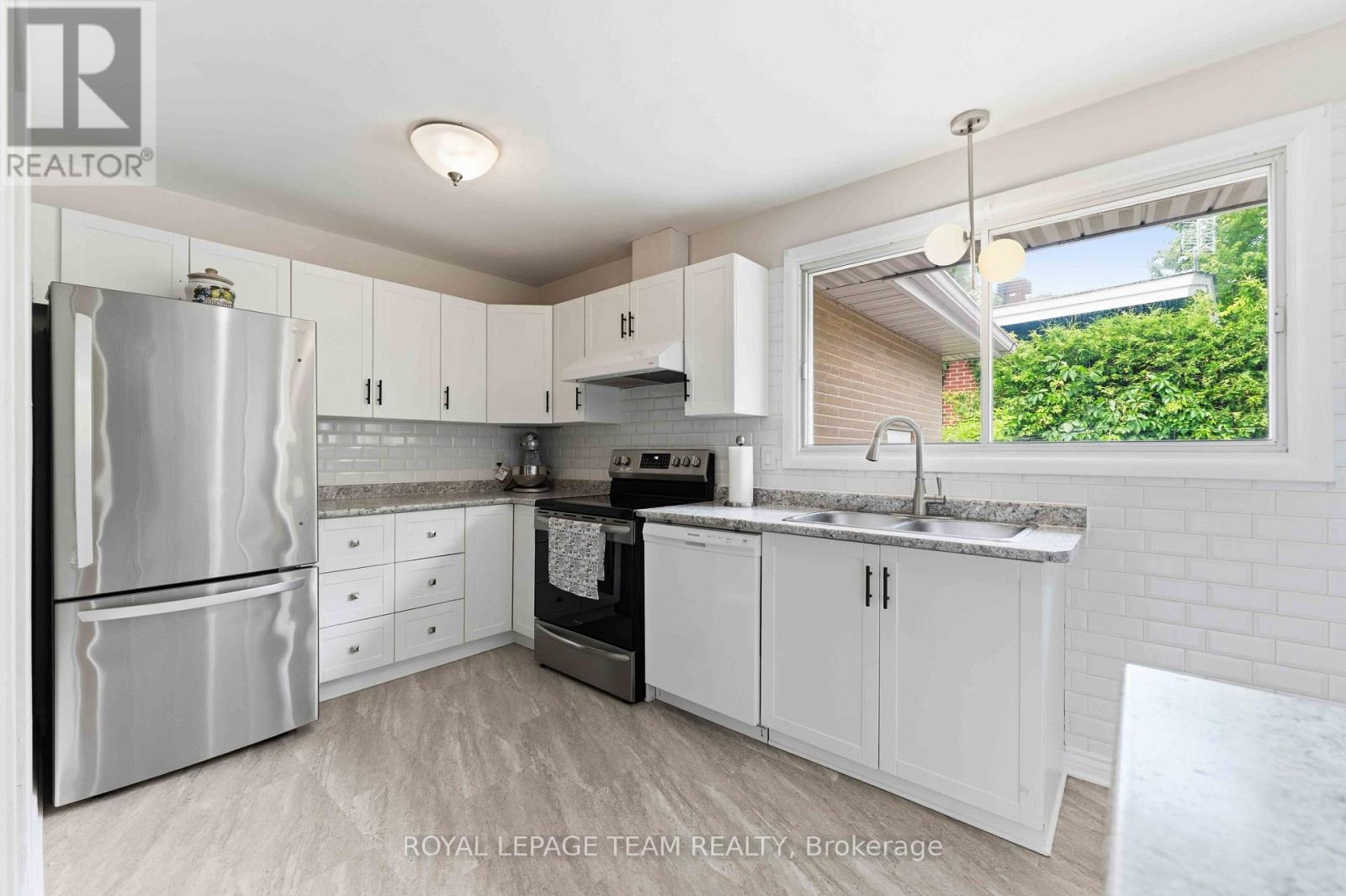 1155 AGINCOURT ROAD - 19
