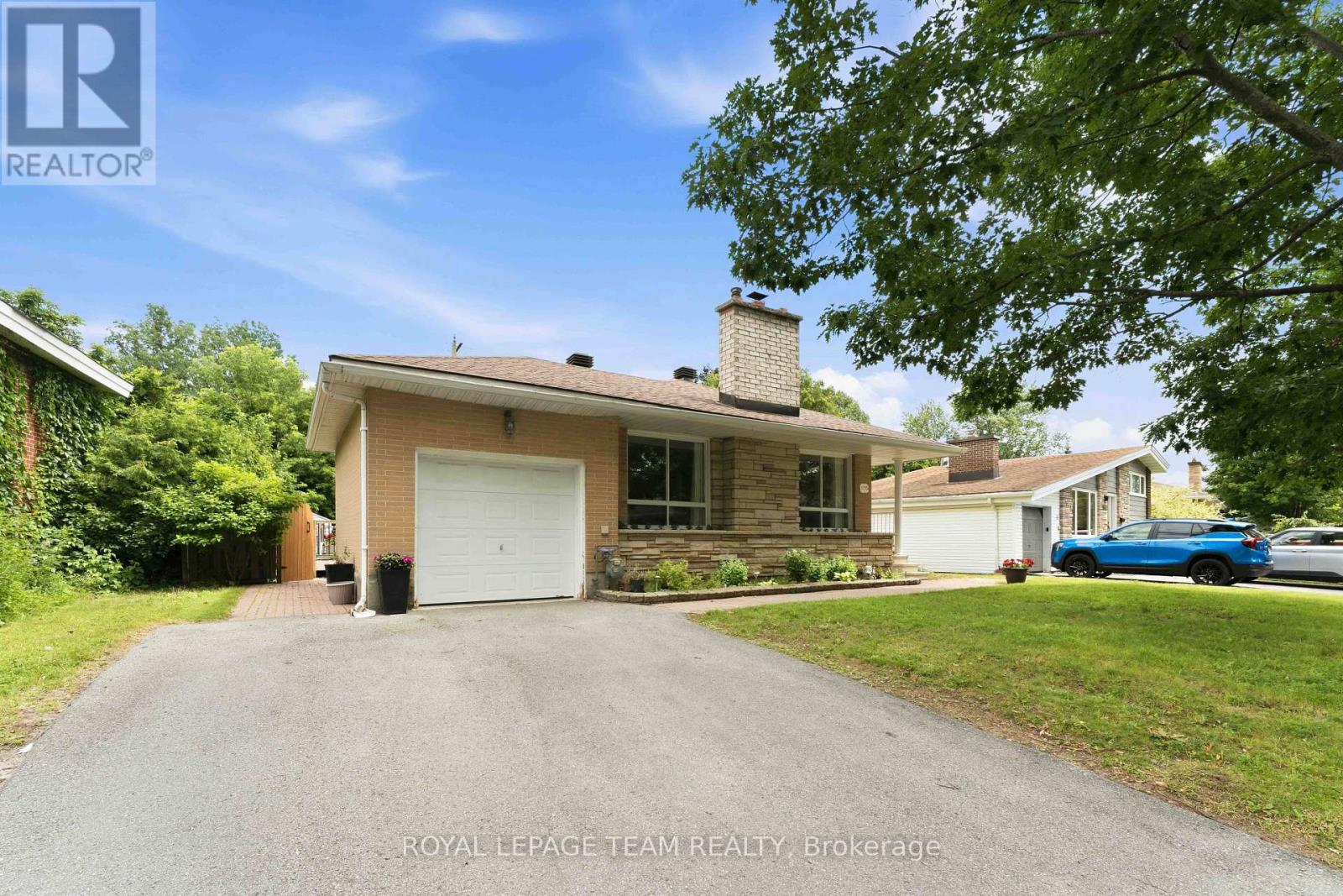 1155 AGINCOURT ROAD - 2