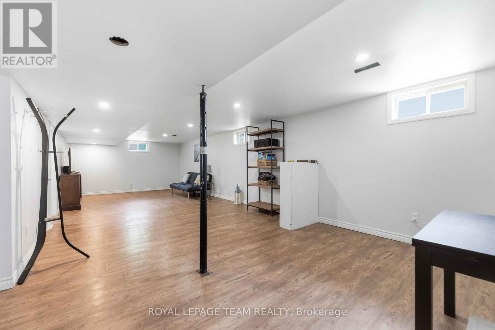 1155 AGINCOURT ROAD - 25