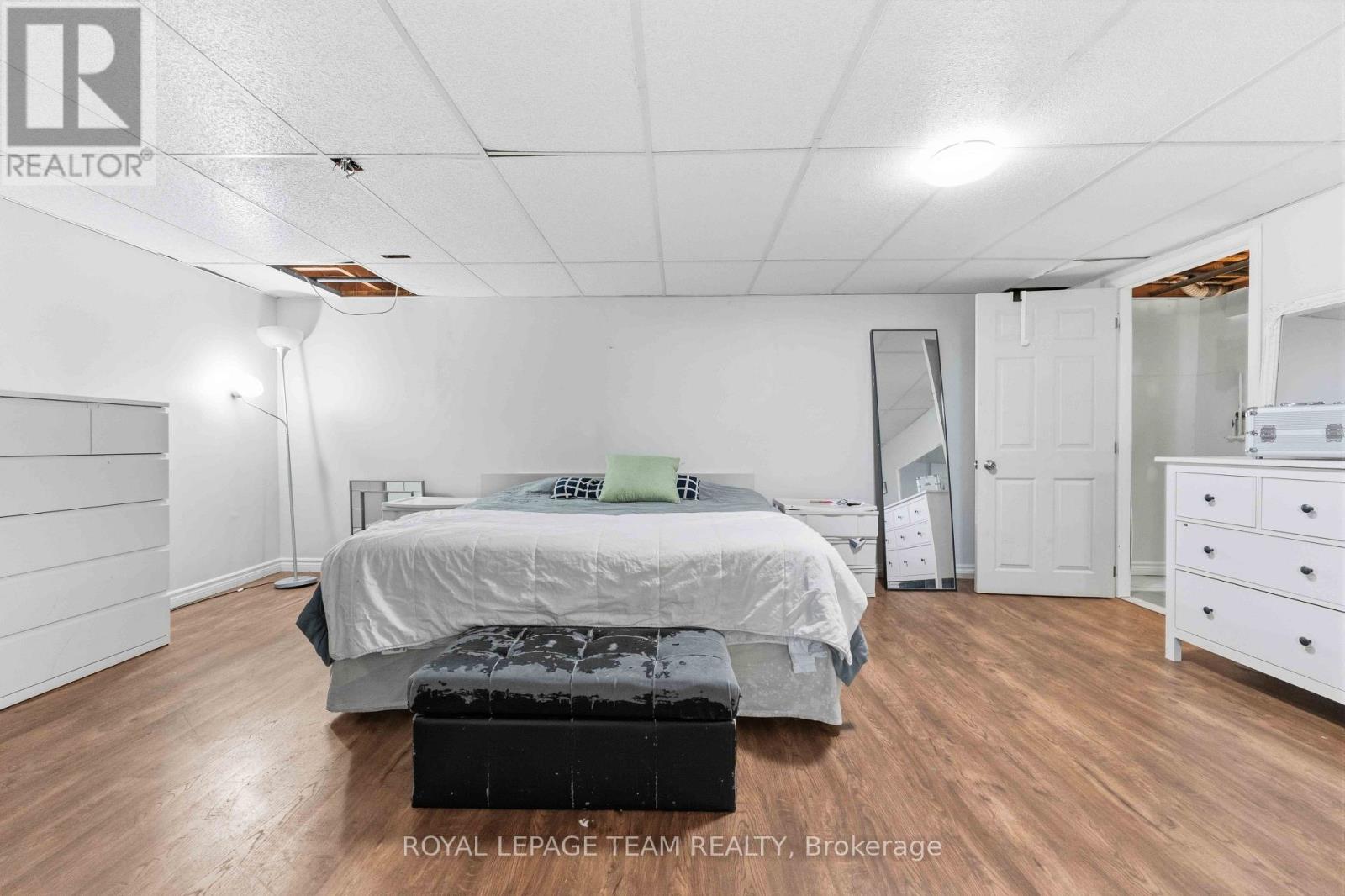 1155 AGINCOURT ROAD - 26