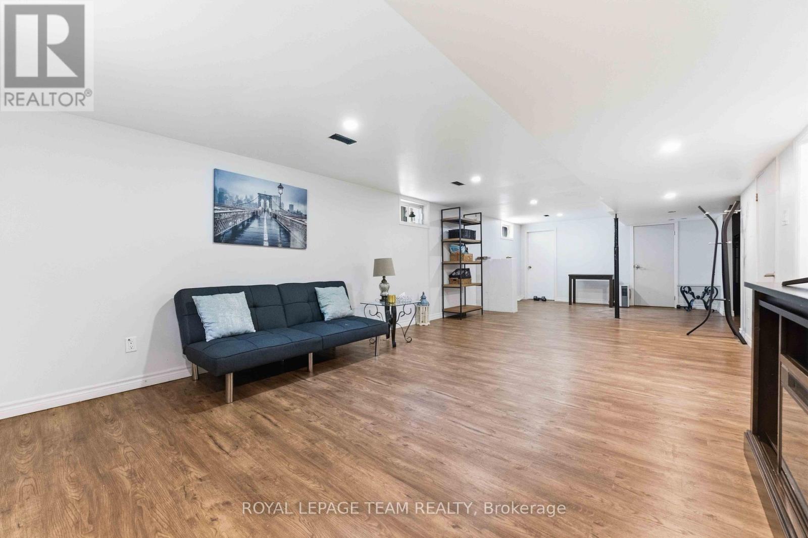1155 AGINCOURT ROAD - 29