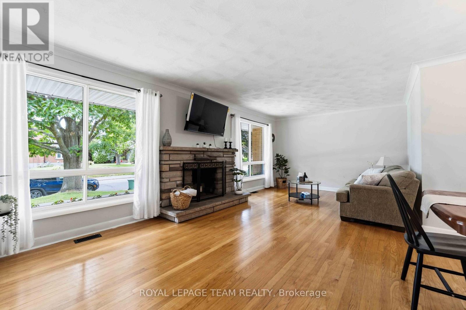 1155 AGINCOURT ROAD - 7