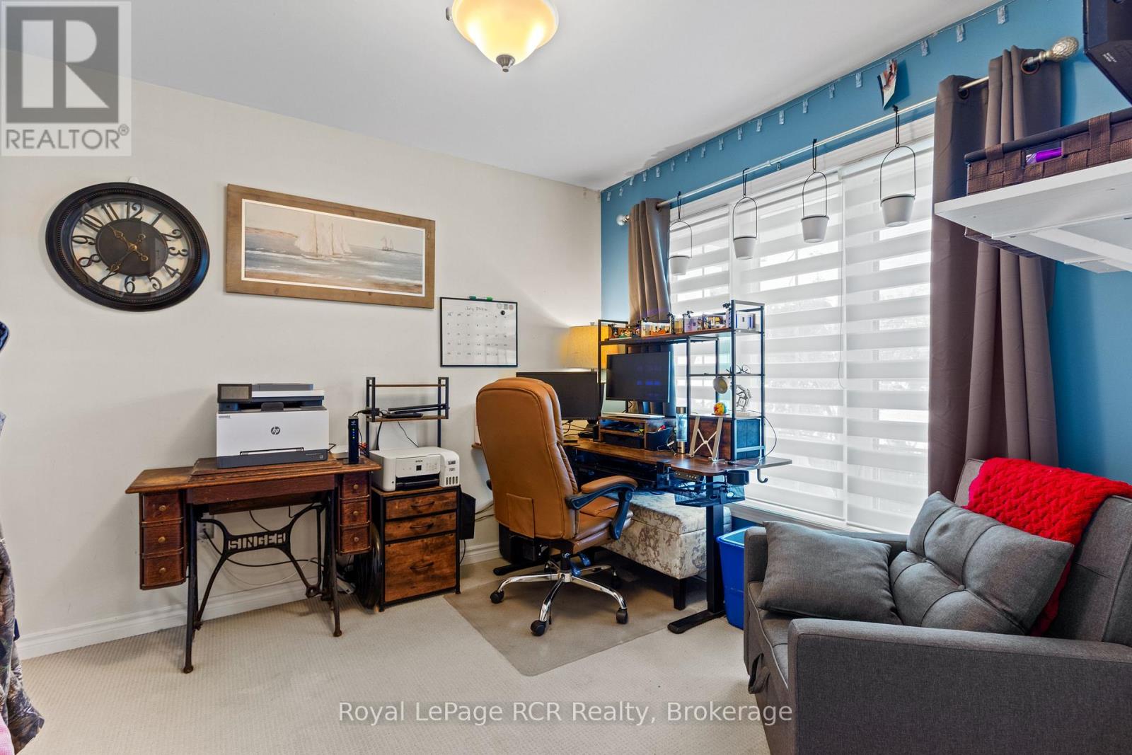 724 ELGIN STREET - 21