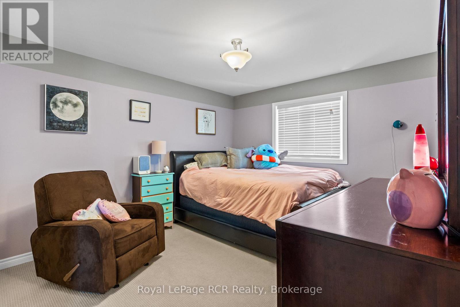 724 ELGIN STREET - 28