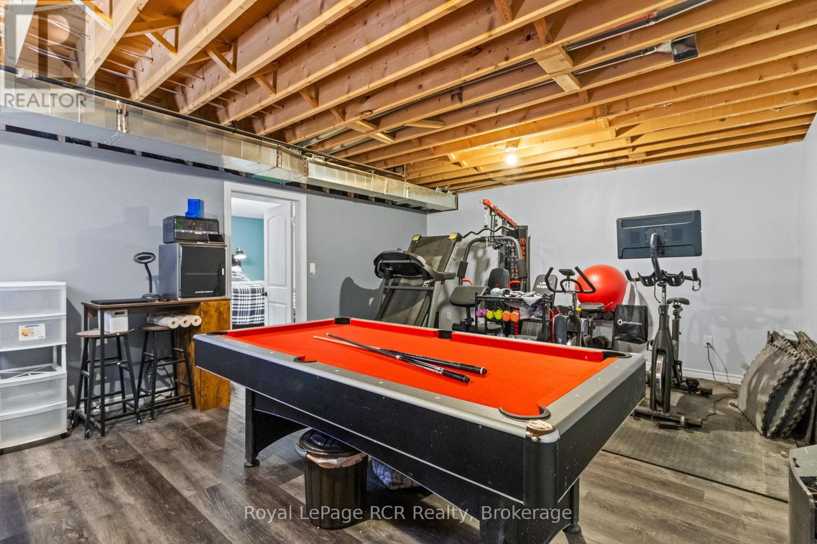 724 ELGIN STREET - 35