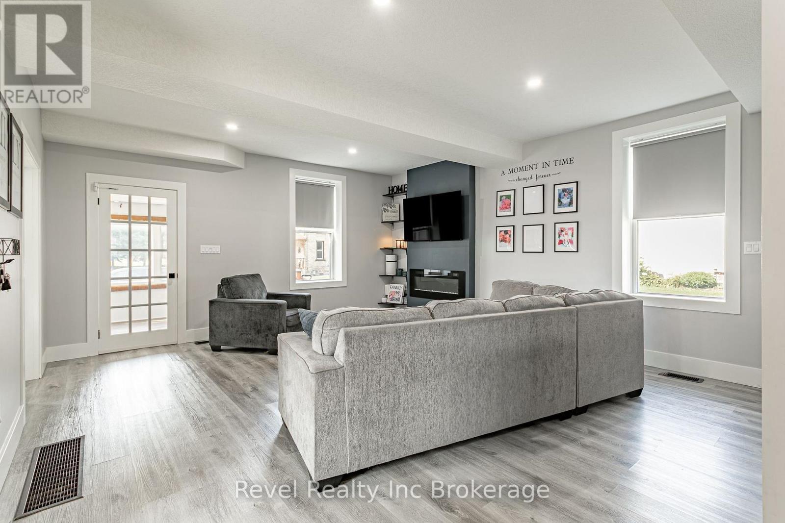 19 MURRAY STREET - Image 6