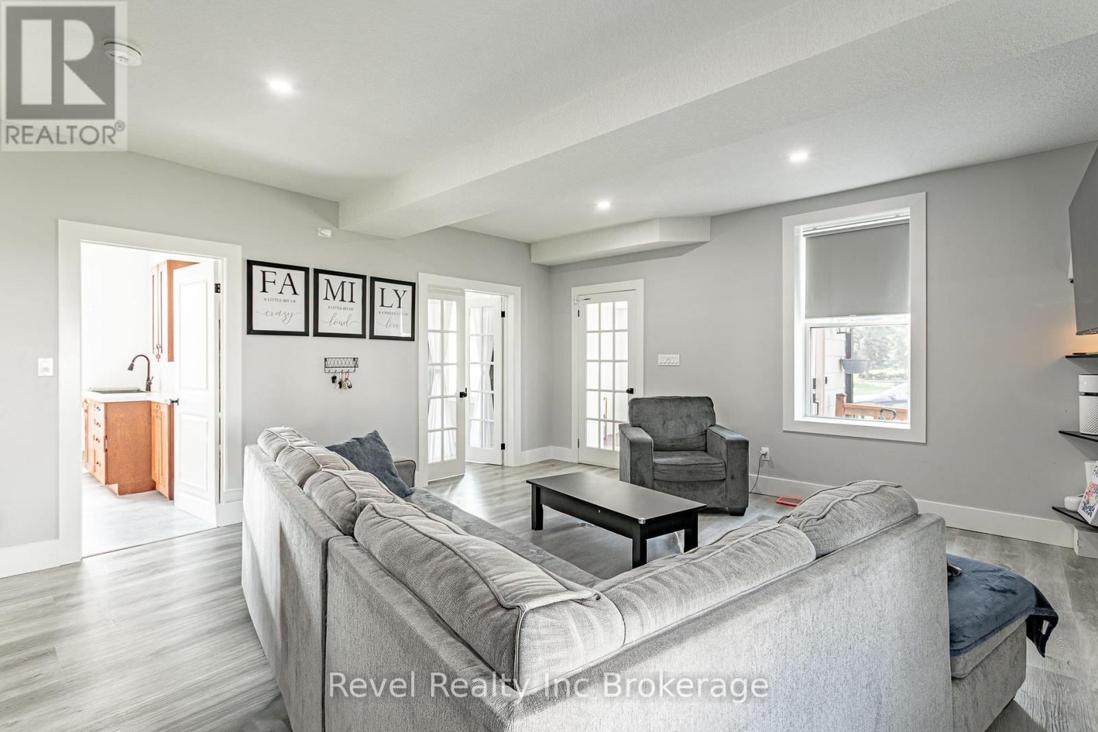 19 MURRAY STREET - Image 7