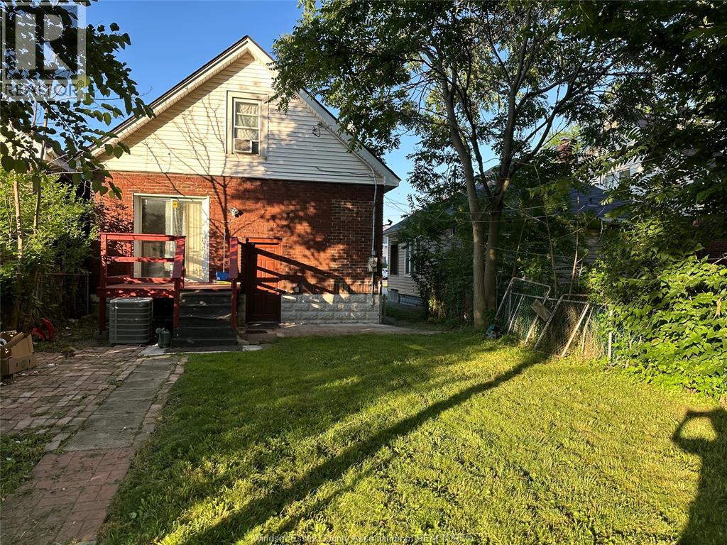 961 CAMPBELL - 24