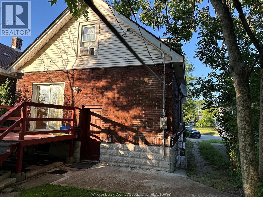 961 CAMPBELL - 25