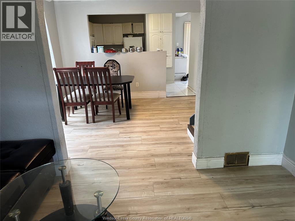 961 CAMPBELL - 3