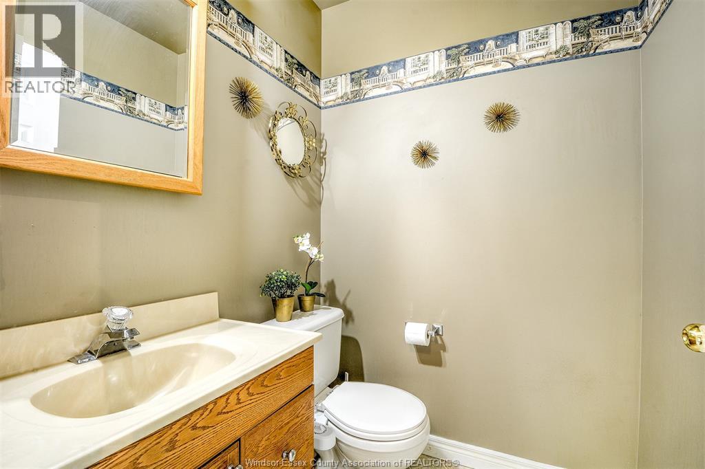 36 Meadow LANE - 14