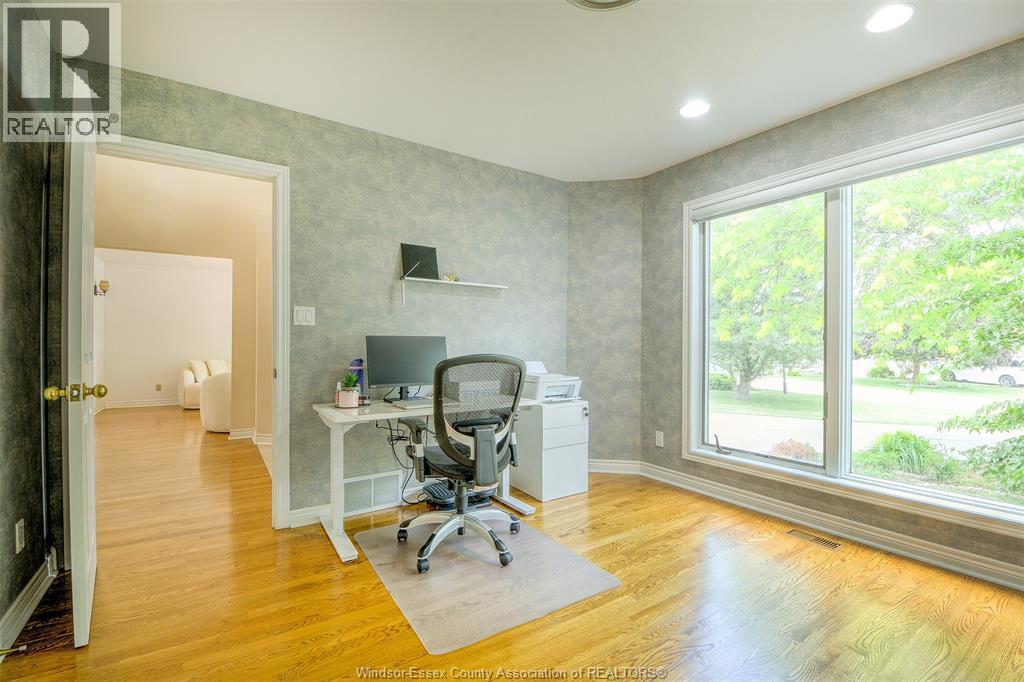 36 Meadow LANE - 5