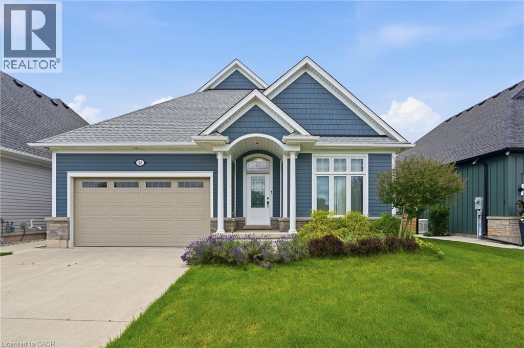 35 BUTLERS Drive N - 2