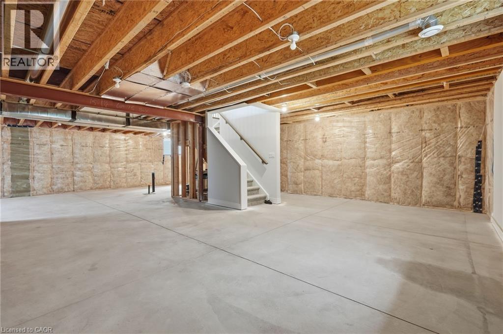 35 BUTLERS Drive N - 28