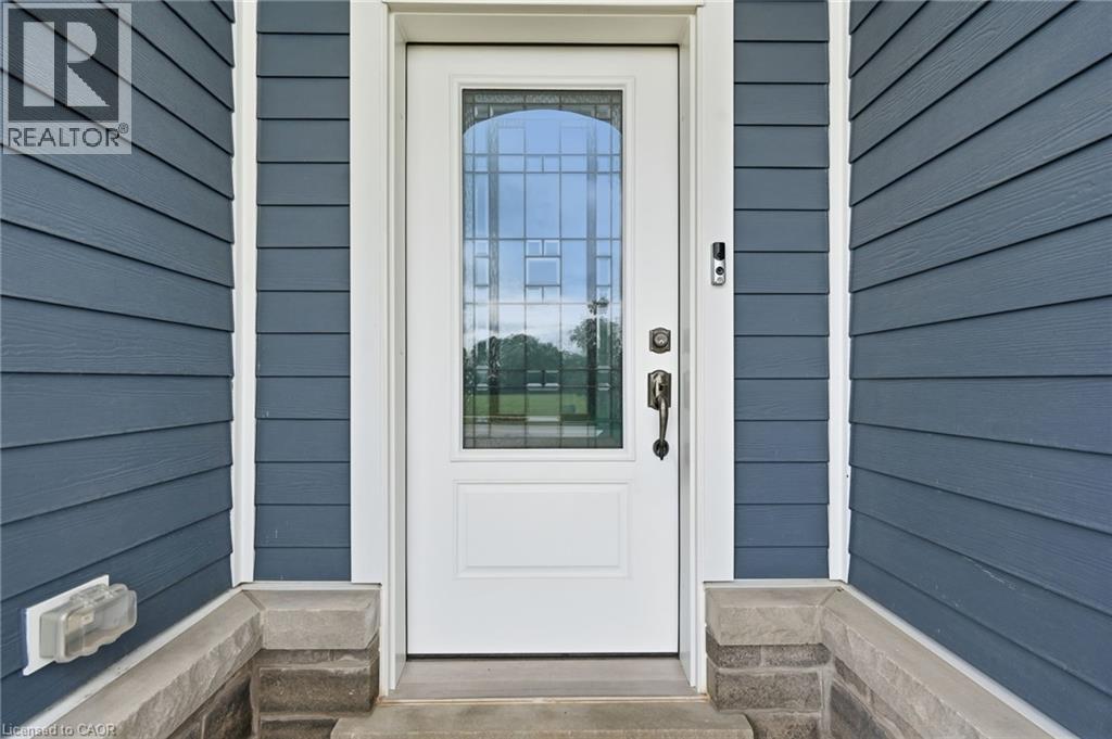 35 BUTLERS Drive N - 4