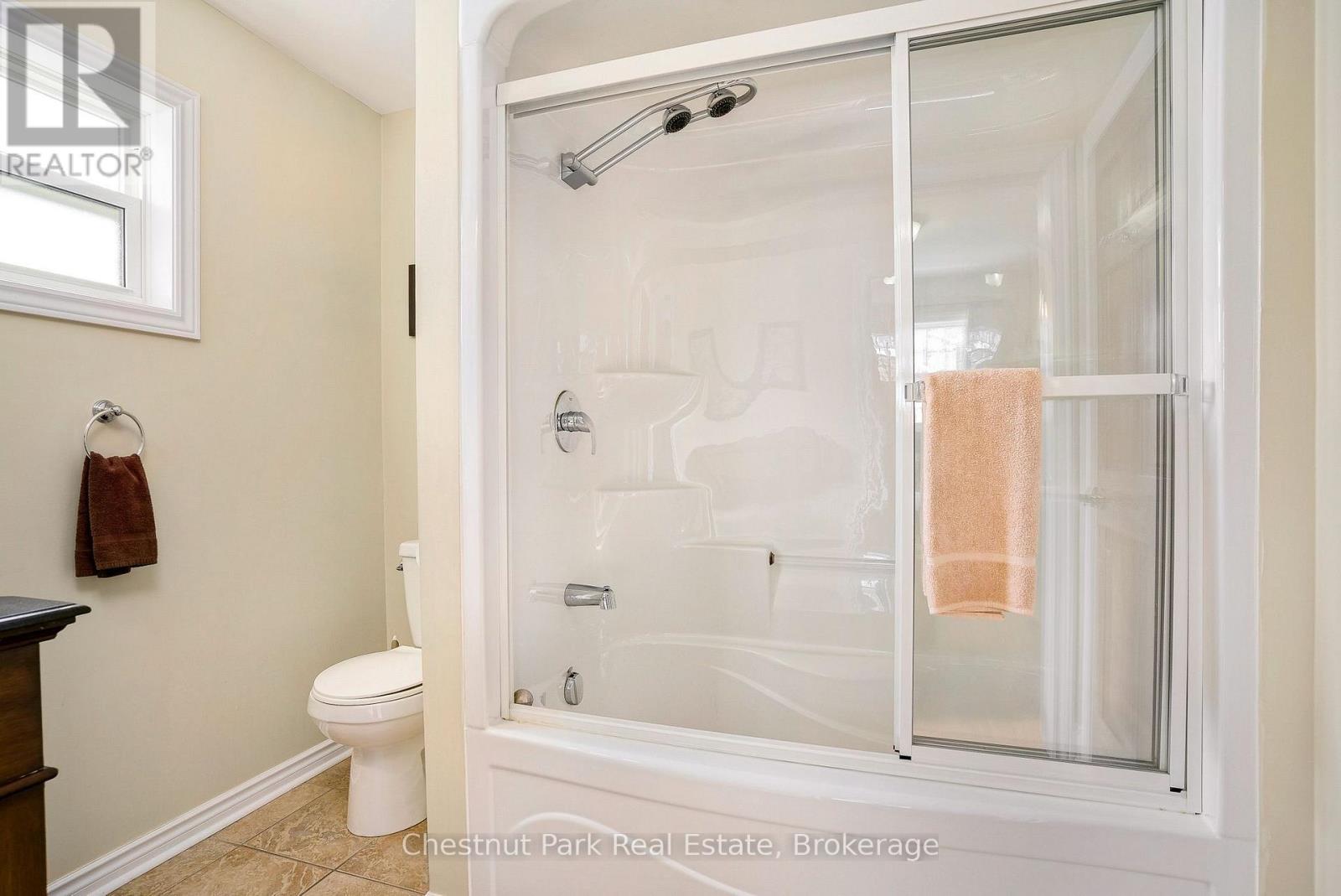 #115-10 1052 RAT BAY ROAD - 27