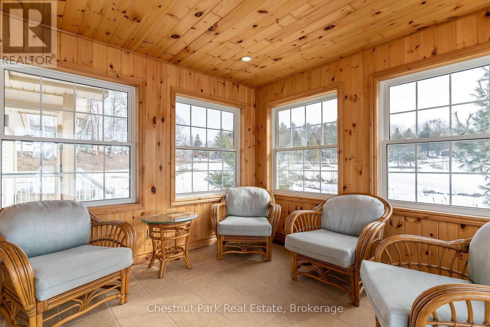 #115-10 1052 RAT BAY ROAD - 31