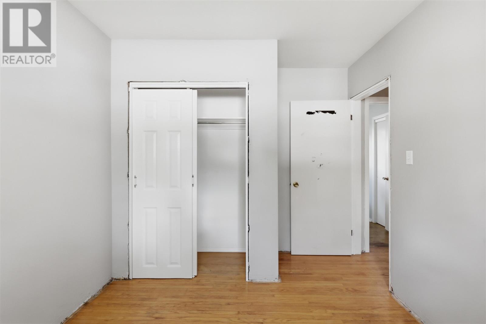 27 Northwood ST - 18