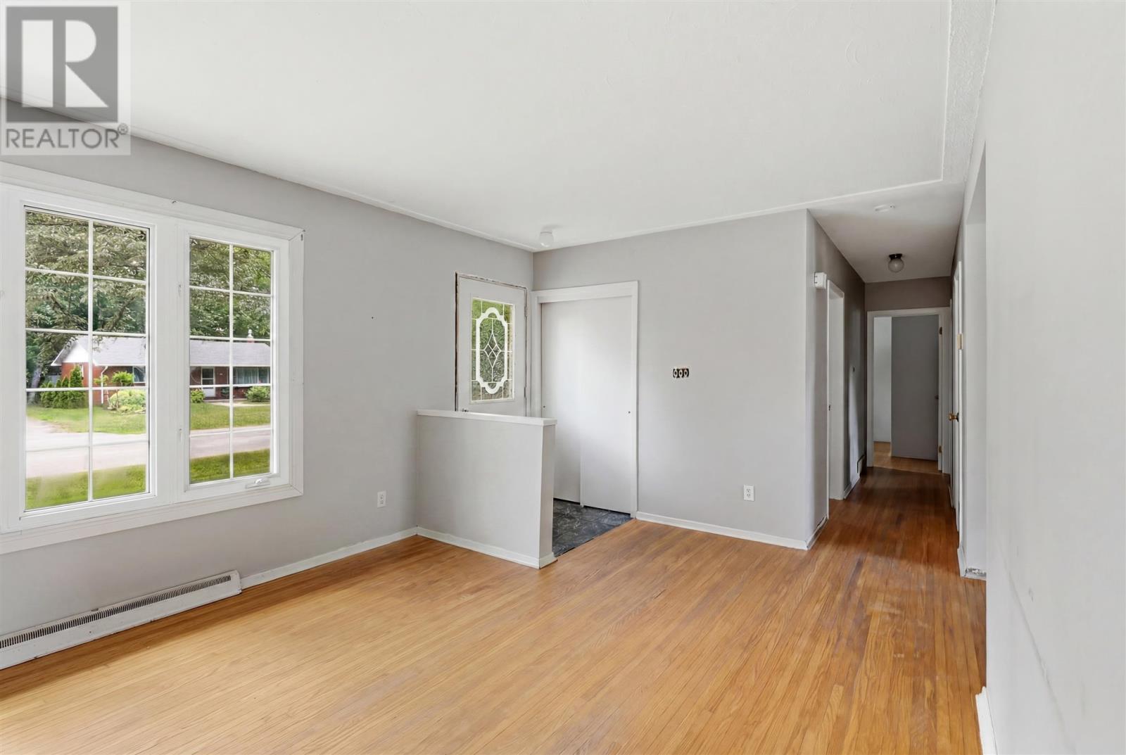 27 Northwood ST - 2
