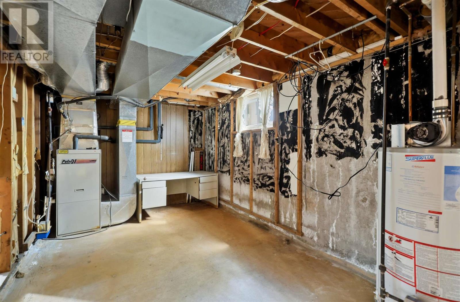 27 Northwood ST - 22