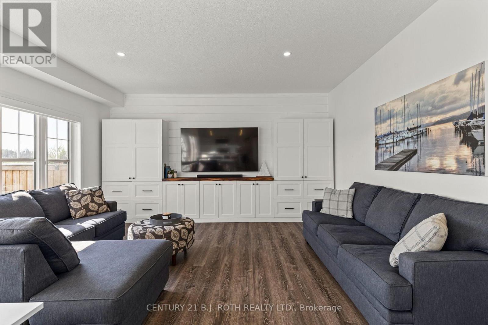 32 SANDHILL CRANE DRIVE - 11