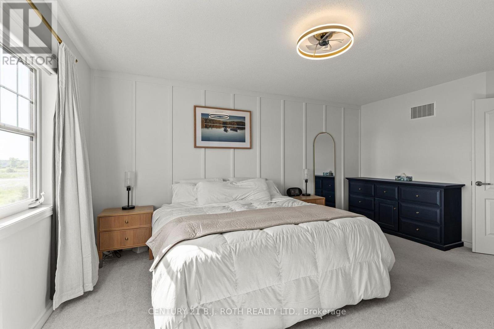 32 SANDHILL CRANE DRIVE - 18