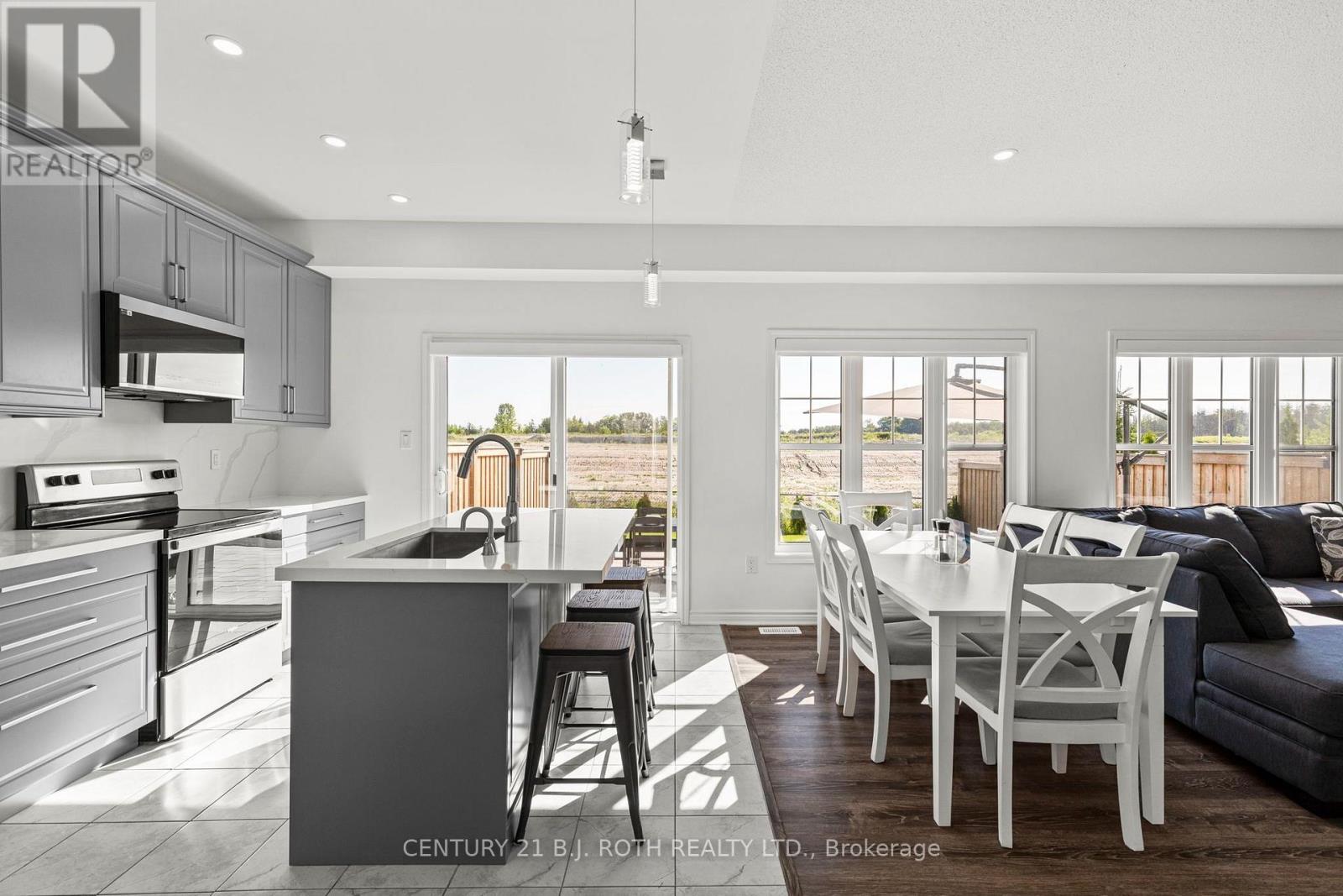 32 SANDHILL CRANE DRIVE - 9