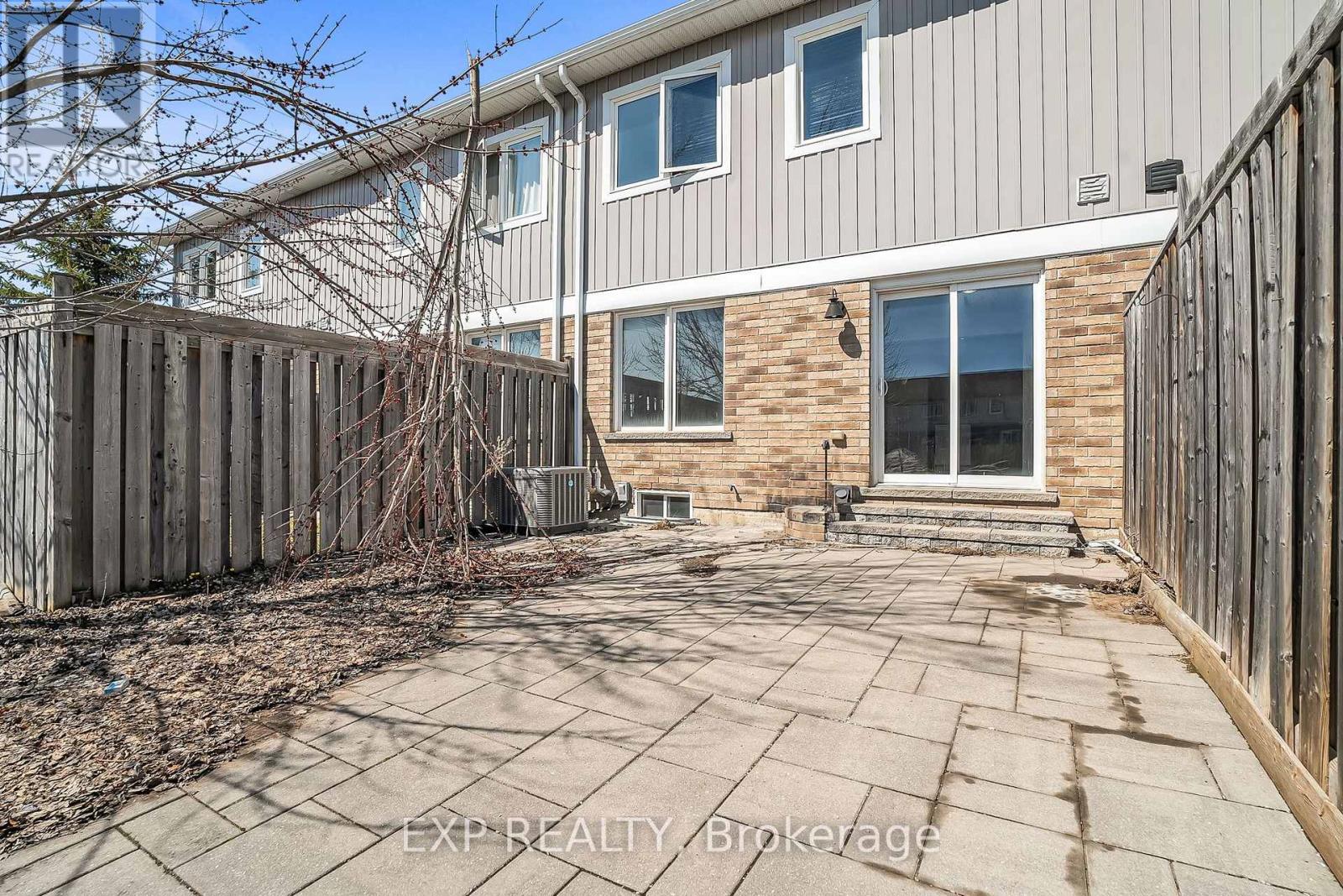 #6 75 PRINCE WILLIAM WAY - 46