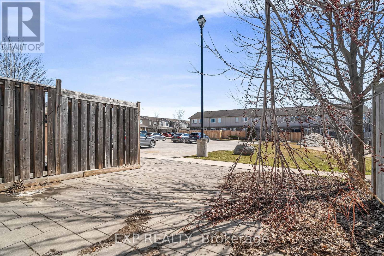 #6 75 PRINCE WILLIAM WAY - 47