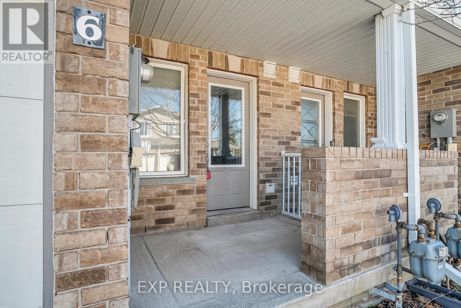 #6 75 PRINCE WILLIAM WAY - 5