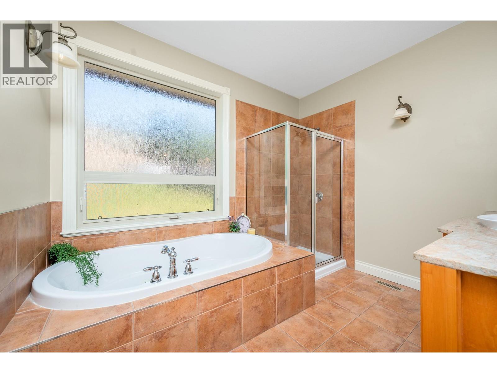 7551 Tronson Road - 27