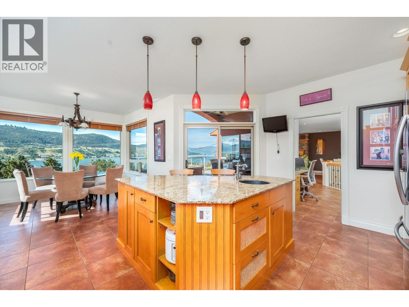 7551 Tronson Road - 19