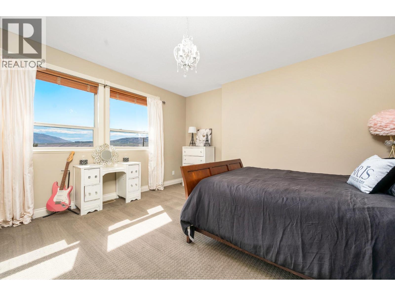 7551 Tronson Road - 32