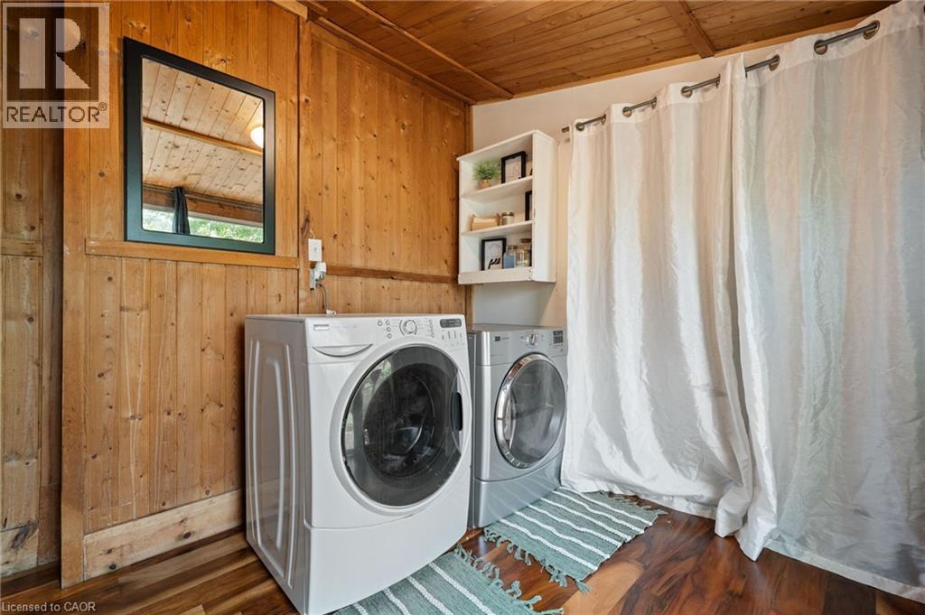 30 DUNDAS Street - 13