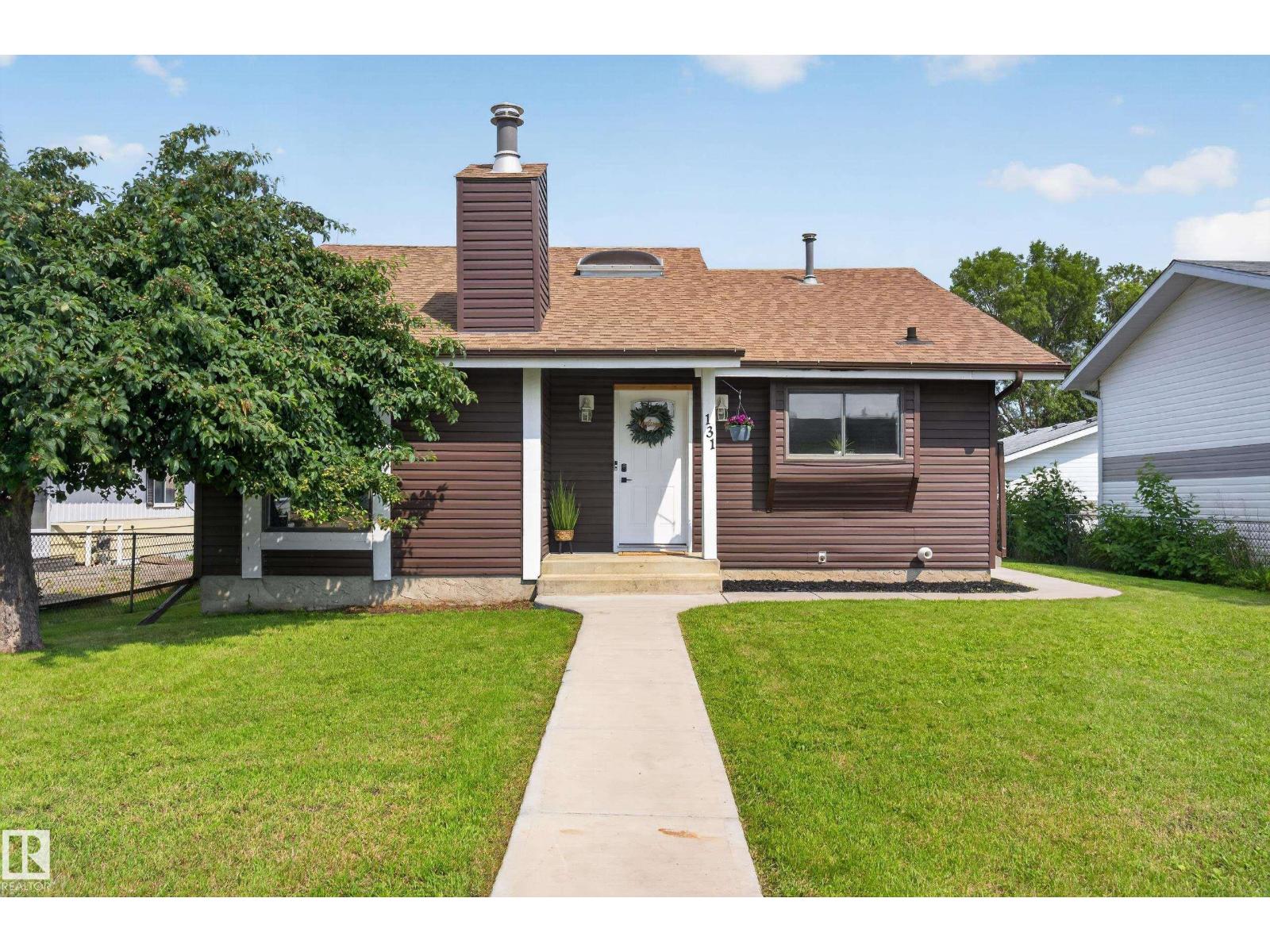 131 Cameron Crescent - 2