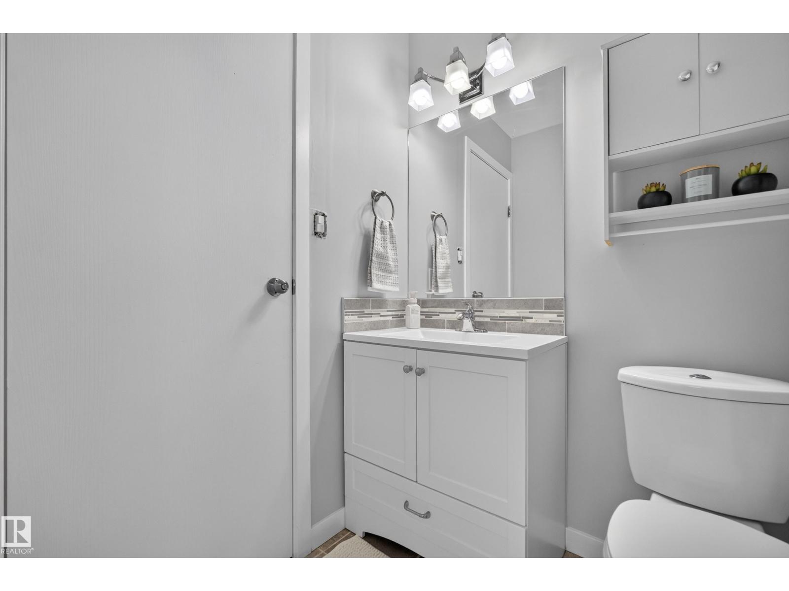 131 Cameron Crescent - 22