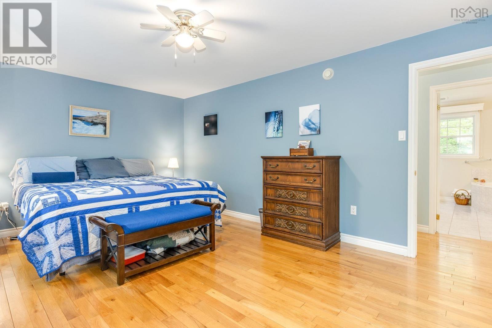 20 Willowdale Drive - 21