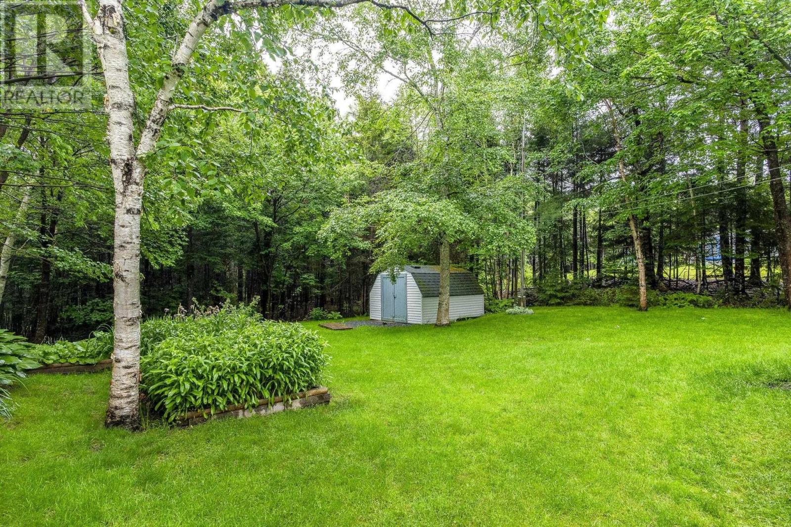 20 Willowdale Drive - 29