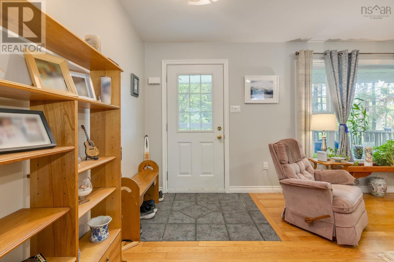 20 Willowdale Drive - 5